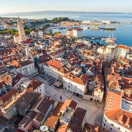 Comfy & Urban On Znjan Near Split