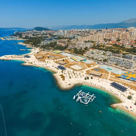 Comfy & Urban On Znjan Near Split