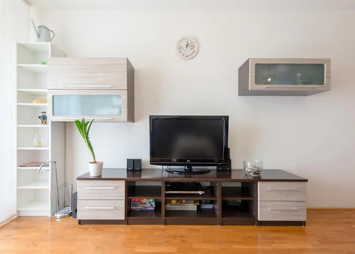 Comfy & Urban On Znjan Near *